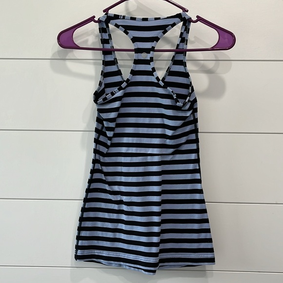 Lululemon Cool Racerback Blue Black Stripe 4 Tank - Picture 2 of 2
